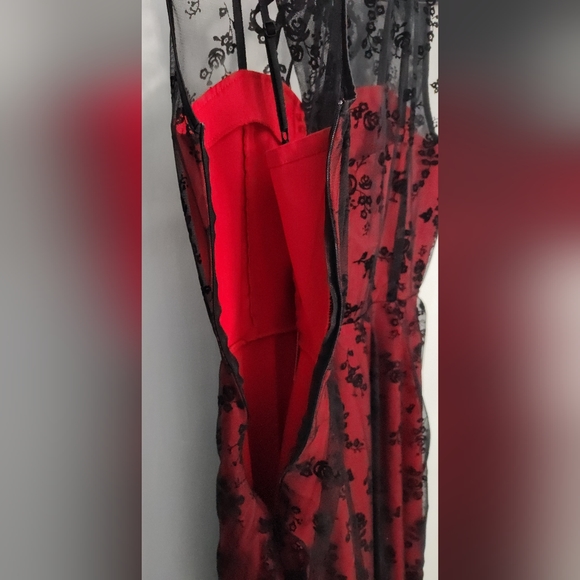 Voodoo Vixen Dress - Picture 3 of 12